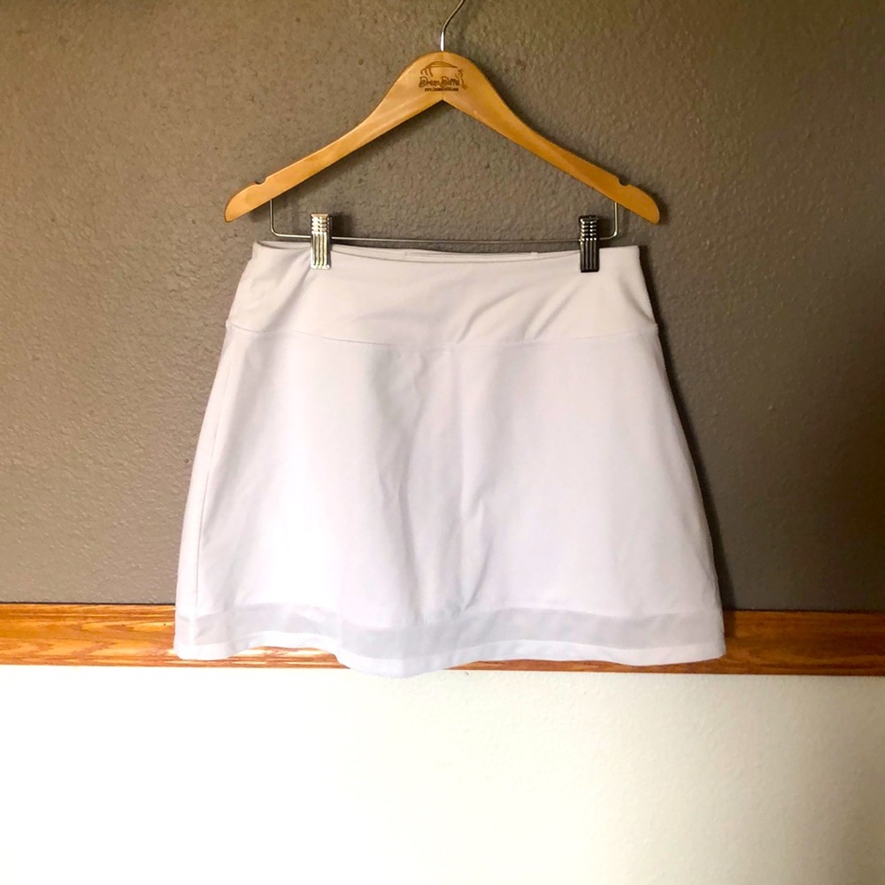 Golf skirt size Med